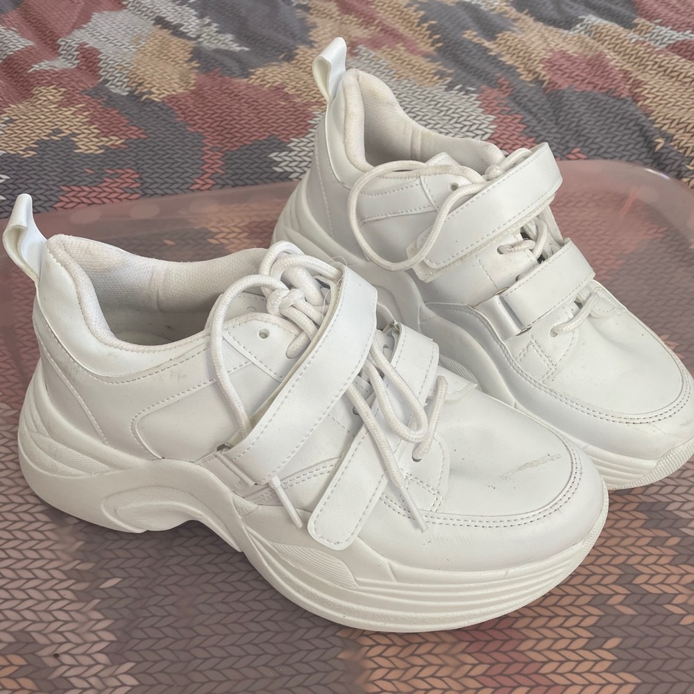 PLT white chunky sneaker